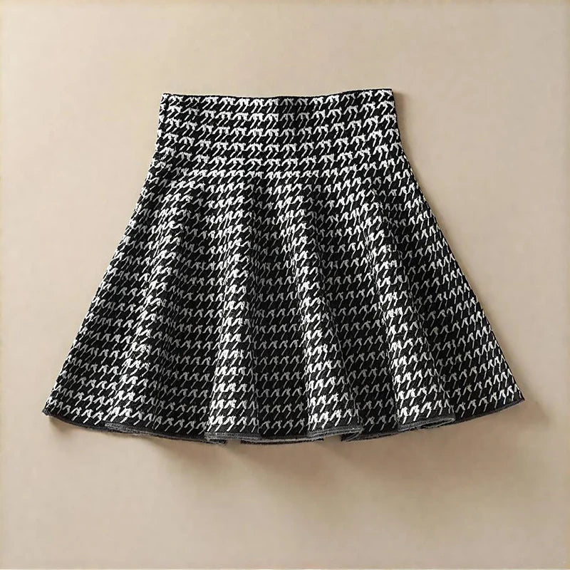 Women High Waist Knitting Pleated Skirks Autumn Winter Casual Lady Elastic Mini Tutu Skirts.