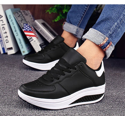 Women Sneakers 2022 New Breathable Vulcanize Shoes Waterproof Wedges Platform Woman Sneaker Leather Casual Shoes Zapatos Mujer.