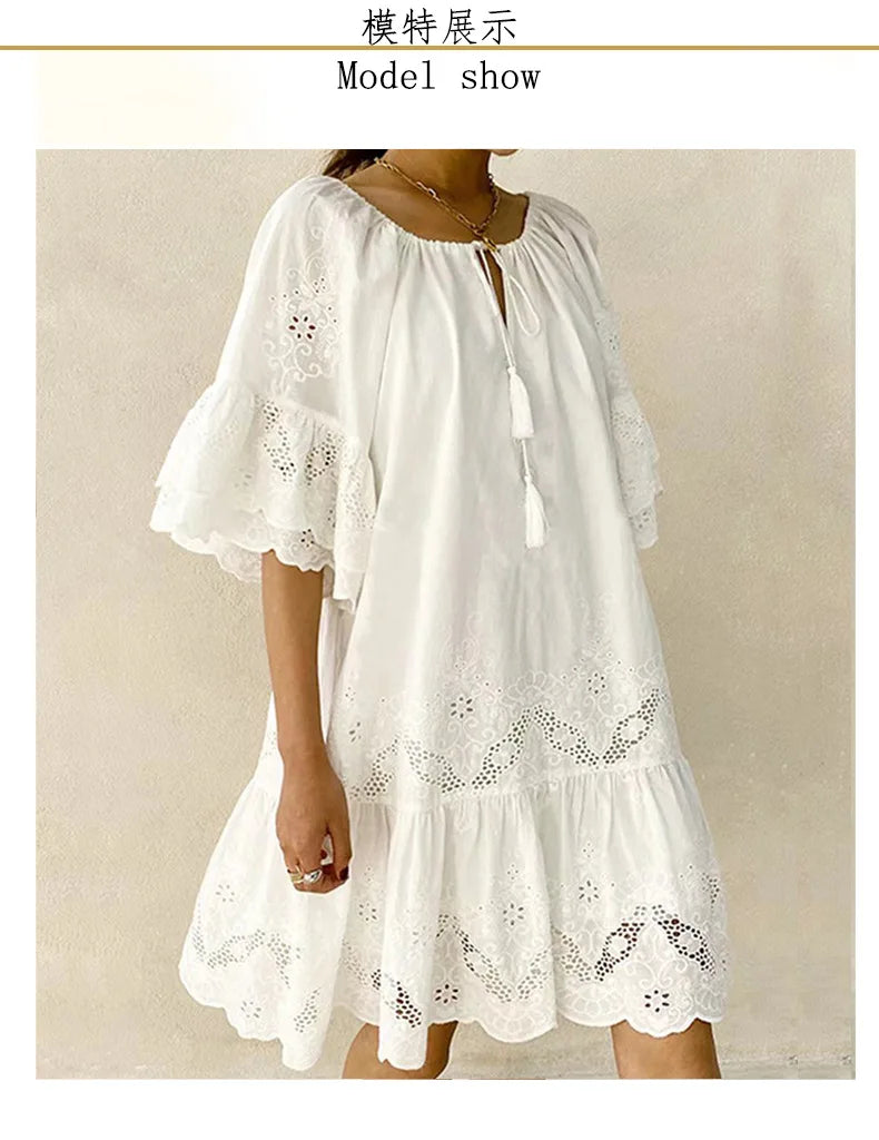 2024 frühling Sommer Kurzes Kleid Einfarbig Baumwolle Lose Taille Weiß Spitze Pullover Urlaub Stil Kleid.