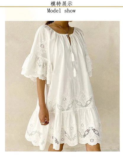 2024 frühling Sommer Kurzes Kleid Einfarbig Baumwolle Lose Taille Weiß Spitze Pullover Urlaub Stil Kleid.