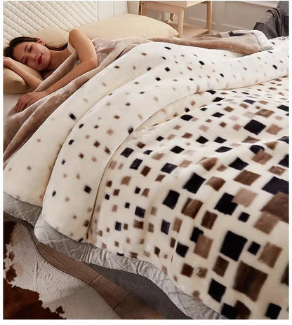 Flannel Blanket Double-deck Washable Quilt Siesta Keep Warm Double Person Thick Winter Soft Comfortable Plush Bed Sheet