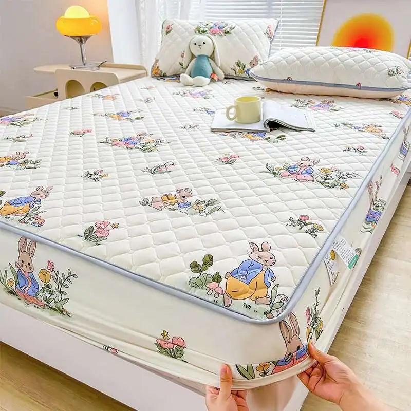 Quilted Mattress Cover 150x200cm - Thick Skin-Friendly Fitted Sheet, 매트리스커버 Breathable Bed Covers (Pillowcase Sold Separately)