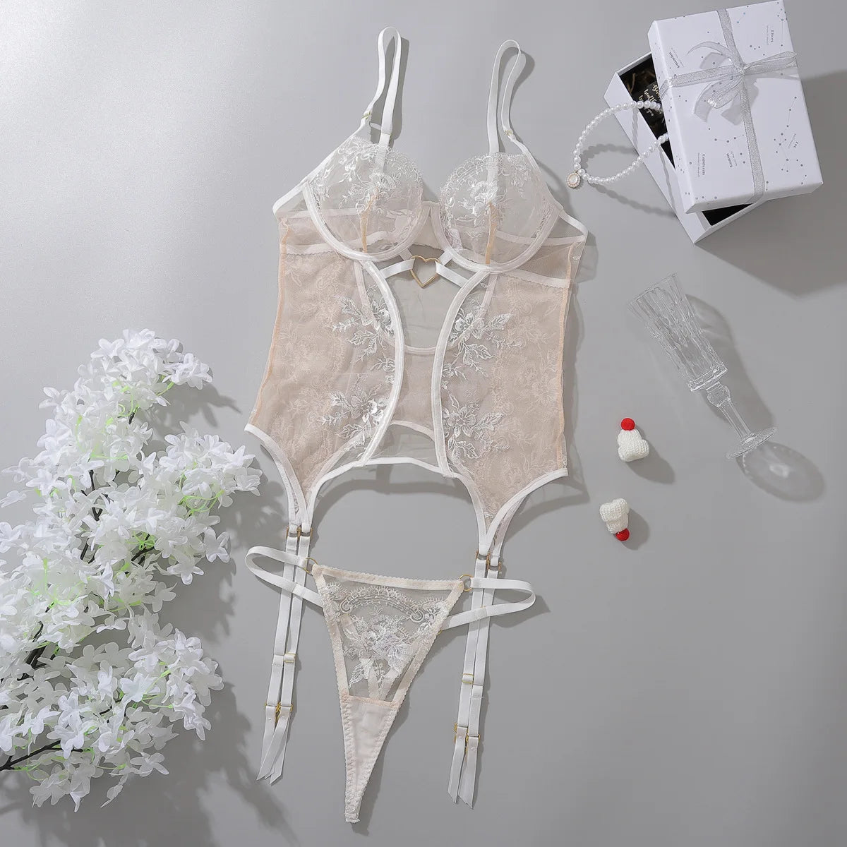 French Style Sweet Flower Embroidery Lingerie Women's Sexy Mesh Love Ring Decor Complex Underwear Female Perspective T-back Suit