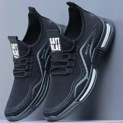 Vulkanisierte Herrenschuhe 2025, Frühling, atmungsaktiv, rutschfest, Plattform, modisch, neue koreanische Laufschuhe, schwarze Turnschuhe, Schuhe für den Außenbereich