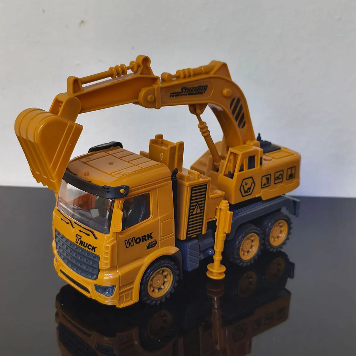 1 PCS Engineering Vehicle Toy for Children Inertial Model Play Plastic Car Kid Mixer Truck Crane Bulldozer Excavator Boy Gift.