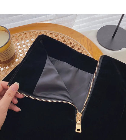 Velvet Black High Waist Slim Shorts Thicked Women's Winter New Korean Fashion Double-breasted Wide Leg Short Pants.