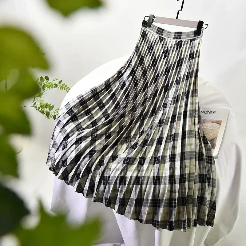Looks Thin Pleated Skirt 2025 New High Waist A-line Skirt Mid-length Big Size Plaid Skirt Long Pleated Skirt Length 75-90cm