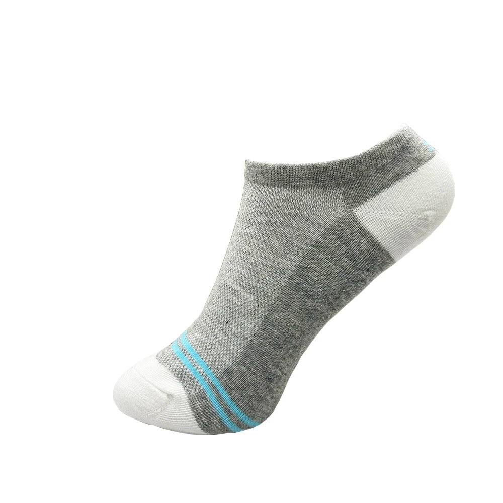 4 Pairs Cotton Women's Boat Socks No Show Socks Set for Lady White Invisible Cotton Socks Pack Pink Black Breathable Summer.