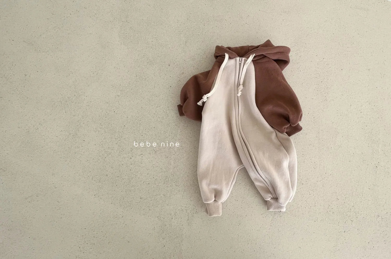 Baumwoll-Stram pler mit Kapuze für Jungen und Mädchen, perfekt für Herbst und Frühling.