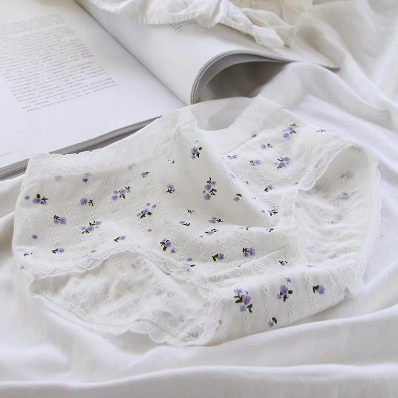 5Pcs/Set Pure Cotton Women's Panties Mid Waist Underpants Elastic Underwear Girls Floral Japanese Sexy Lace Comfort Lingerie.