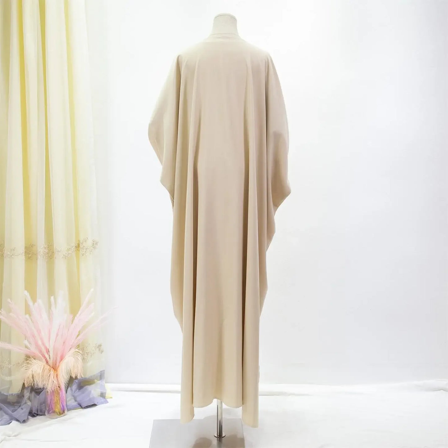 Women's Traditional Arabian Batwing Sleeve Abaya Muslim Loose Maxi Length Dress Women Jilbabs.