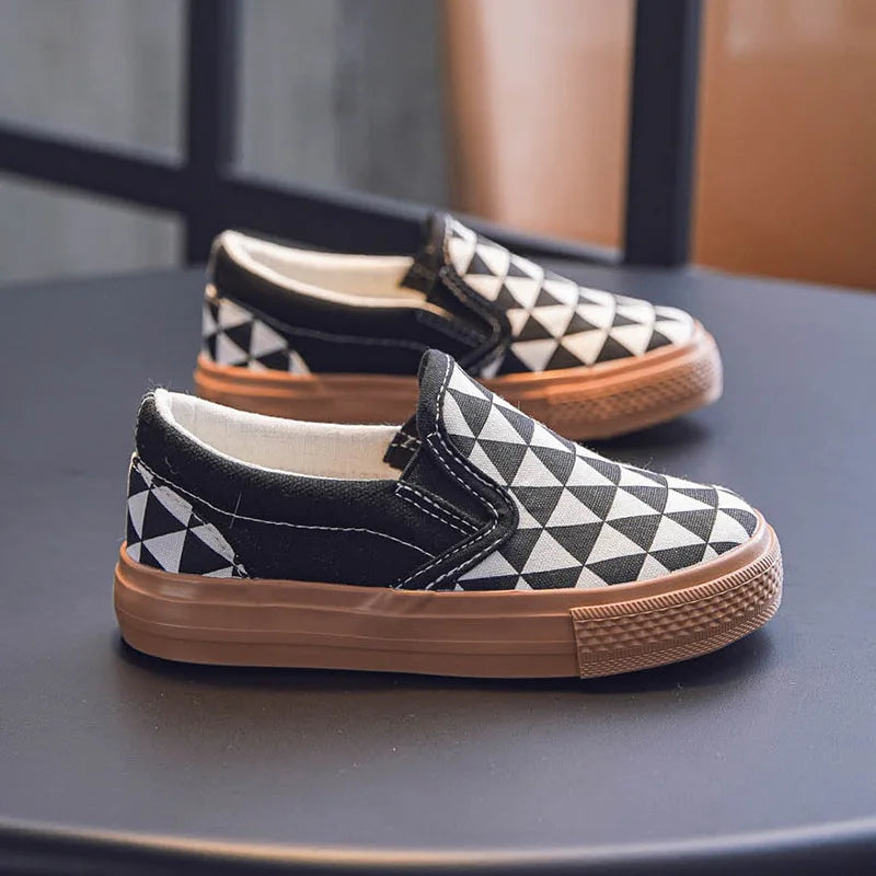 Children's Canvas Shoes Boys Shoes Plaid Plate Shoes Spring and Summer New Girls Shoes Baby Casual Shoes Children's Shoes.