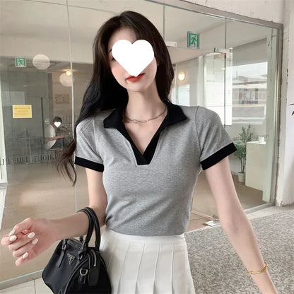 Plus Size Slimming Effect plus Size Women's Polo Neck T-shirt 200 Pounds Large Code College Style Top for plus Size Women.