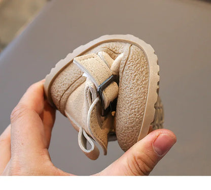 Boys' Boken Shoes Soft Soled Children's Shoes 2025 New Arrivals 0-1 years old Children's Sports Shoes Fashion Retro Bean Shoes.