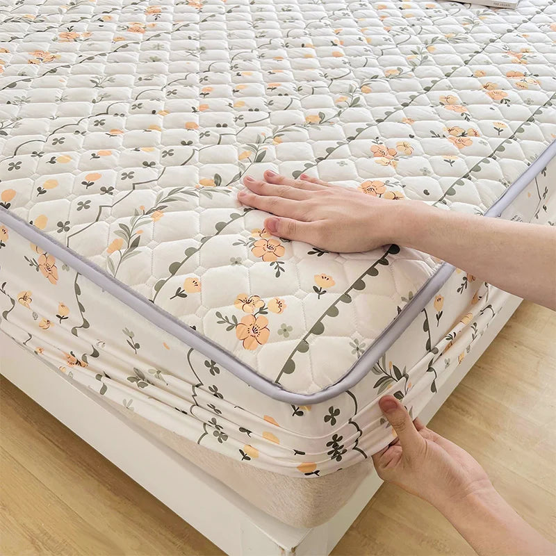Floral Fitted Sheet Queen Size Bed Cover Thicken Bedsheet Quilted Mattress Protector tampa de colchão (Pillowcase Need Order).