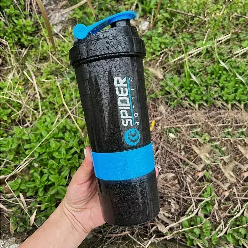 3 Layer Shaker Bottle Protein Mixing Shake Cup Sports Fitness Water Cup 550ml Scaled Plastic Water Bottles with Medicine Box.