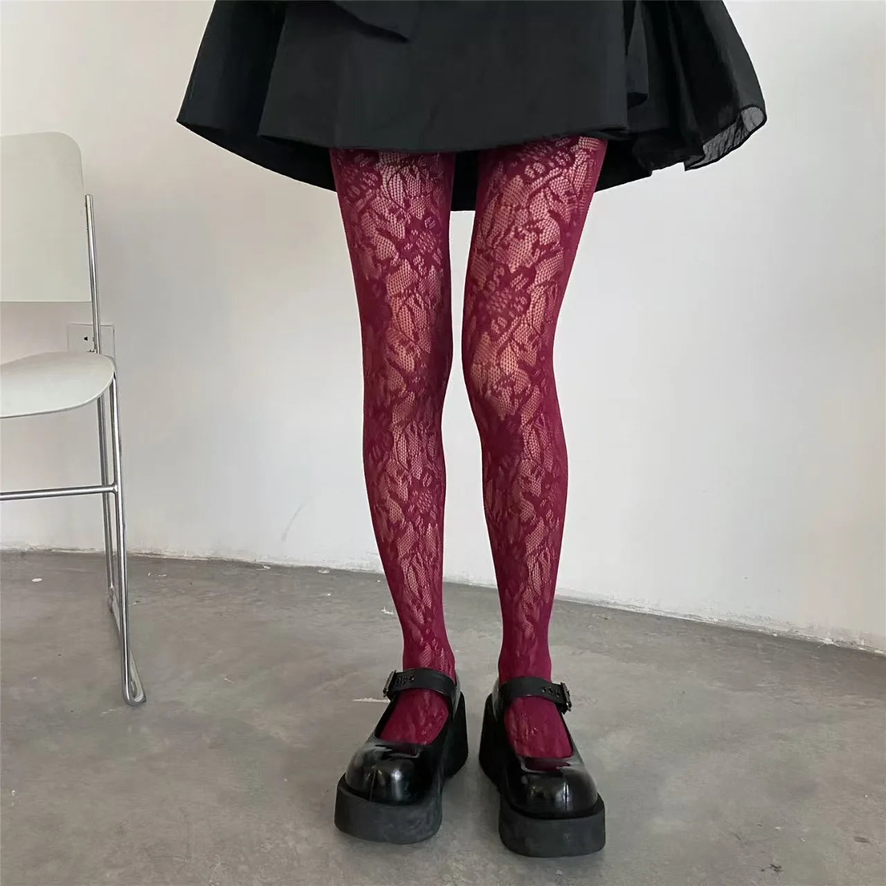 Female Vintage Fishnet Lace Pattern Tights Hollowed Rhombus Striped Geometric Jacquard Pantyhose Anti-pilling JK woman Legging