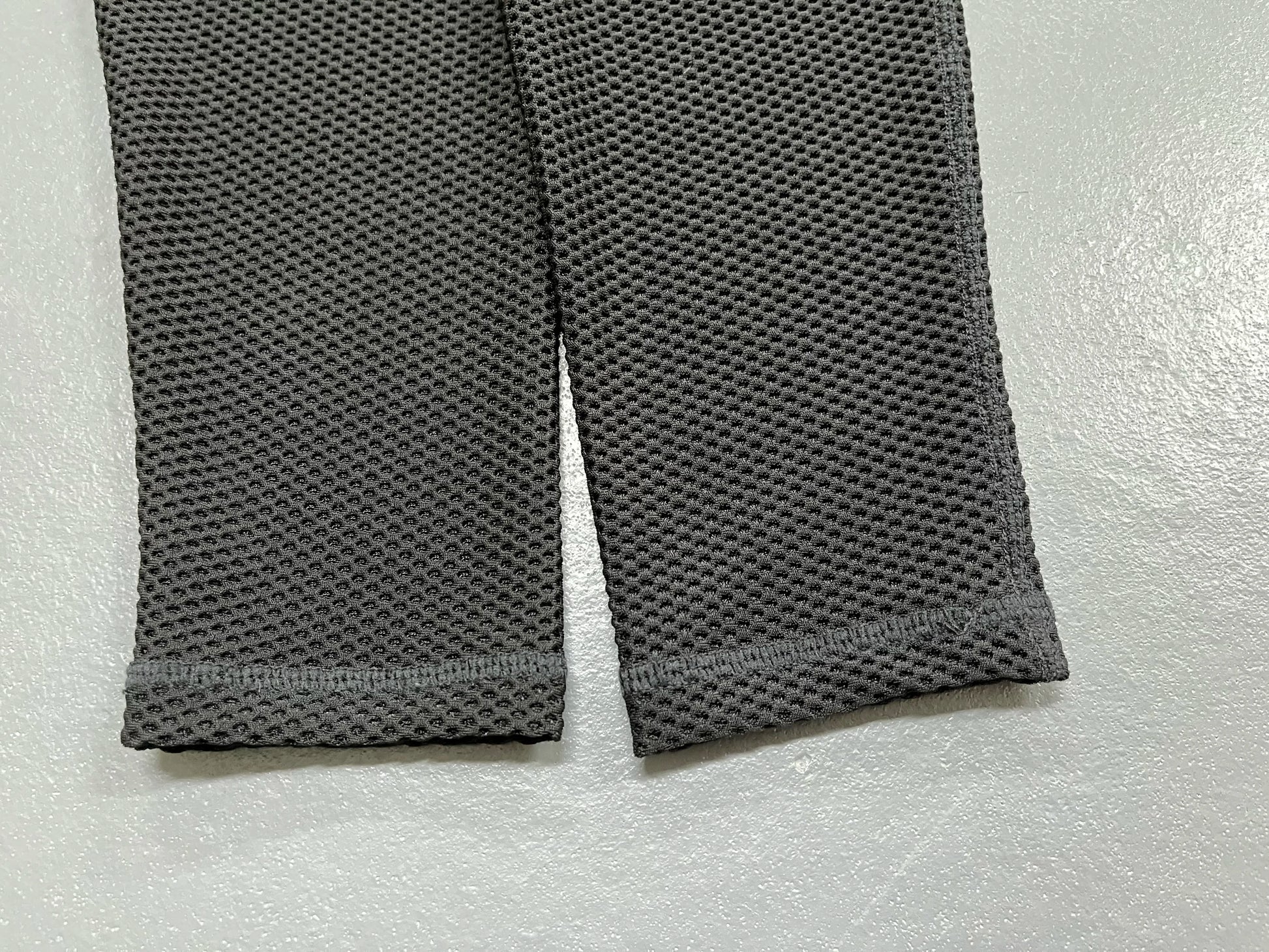 Women's Pants Gym Leggings Ultra-thin Mesh Design Yoga Sport Tights Outdoor Jogging Fitness High Waist Sweatpants.