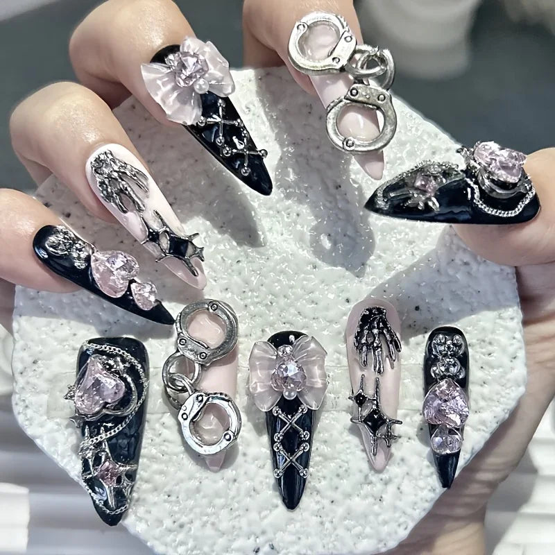 Jirai Japanese Spice Girls Handmade Press On Nails Y2K Black White Long Tip Nail Art 3D Butterfly Star Crown Cool Fake Nails.
