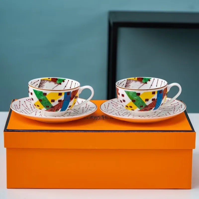 Red, Blue, Gray Tiger Series  Animal Images Bone Porcelain Coffee Cup Plate European Afternoon Tea Cup and Saucer Set Gift Box