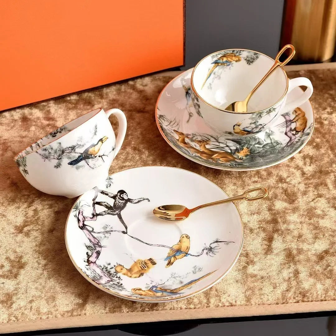 Red, Blue, Gray Tiger Series  Animal Images Bone Porcelain Coffee Cup Plate European Afternoon Tea Cup and Saucer Set Gift Box