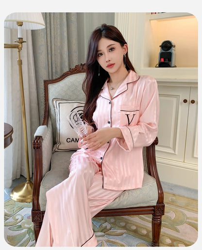 Women's Ice Silk Pajama Set Long Sleeve Long Pants Lightweight Sleepwear for Spring And Autumn Comfortable Homewear Pj Set.