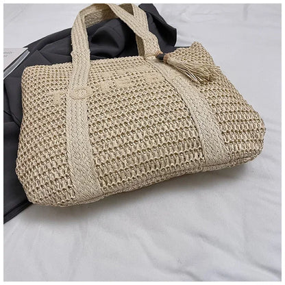 Summer Fashion Women's Large Capacity Shoulder Bag Straw Woven Bag Letter Embroidery Handbag Casual Female Tote Bag Beach Bags.