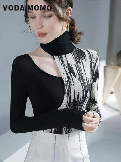 Women Design sense Printing Hollow Out Pullovers Elegant Slim Top Spring Autumn 2024 New Turtleneck Long Sleeve Fashion T-Shirts.