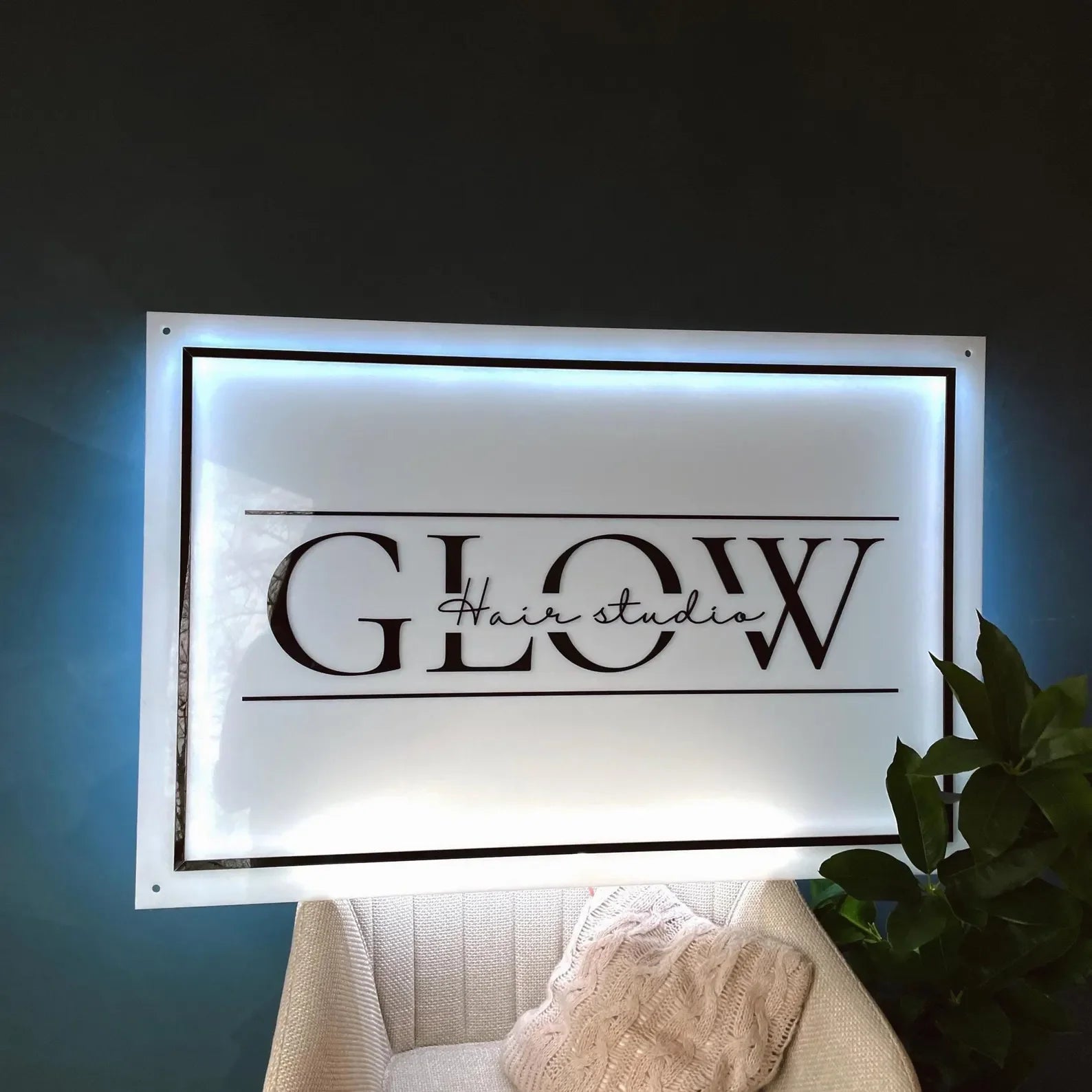 Custom Business Logo LED Sign Backlit Acrylic 3D Rectangle Wall Decor for Beauty Salon Office Company Logo Lighting Signage.