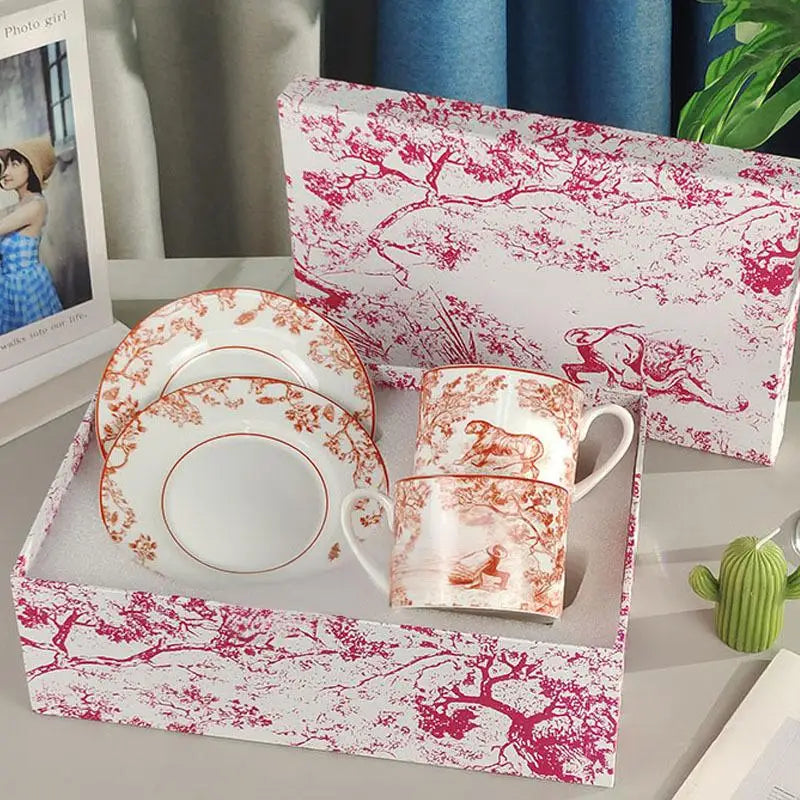 Red, Blue, Gray Tiger Series  Animal Images Bone Porcelain Coffee Cup Plate European Afternoon Tea Cup and Saucer Set Gift Box