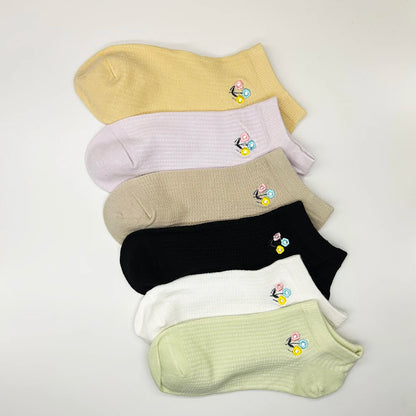 4 Pairs Cotton Women's Boat Socks No Show Socks Set for Lady White Invisible Cotton Socks Pack Pink Black Breathable Summer