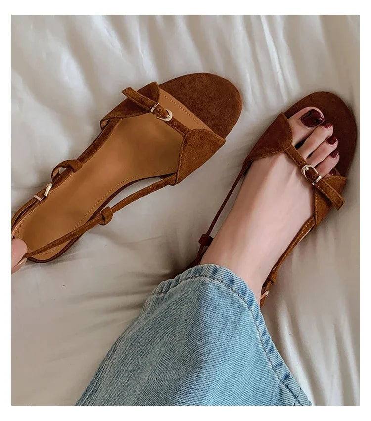 Vintage Line with Flat Sandals Design Sense Open Toe Slippers Casual Holiday Beach Shoes Light Single Shoes  Luxury Sandals.