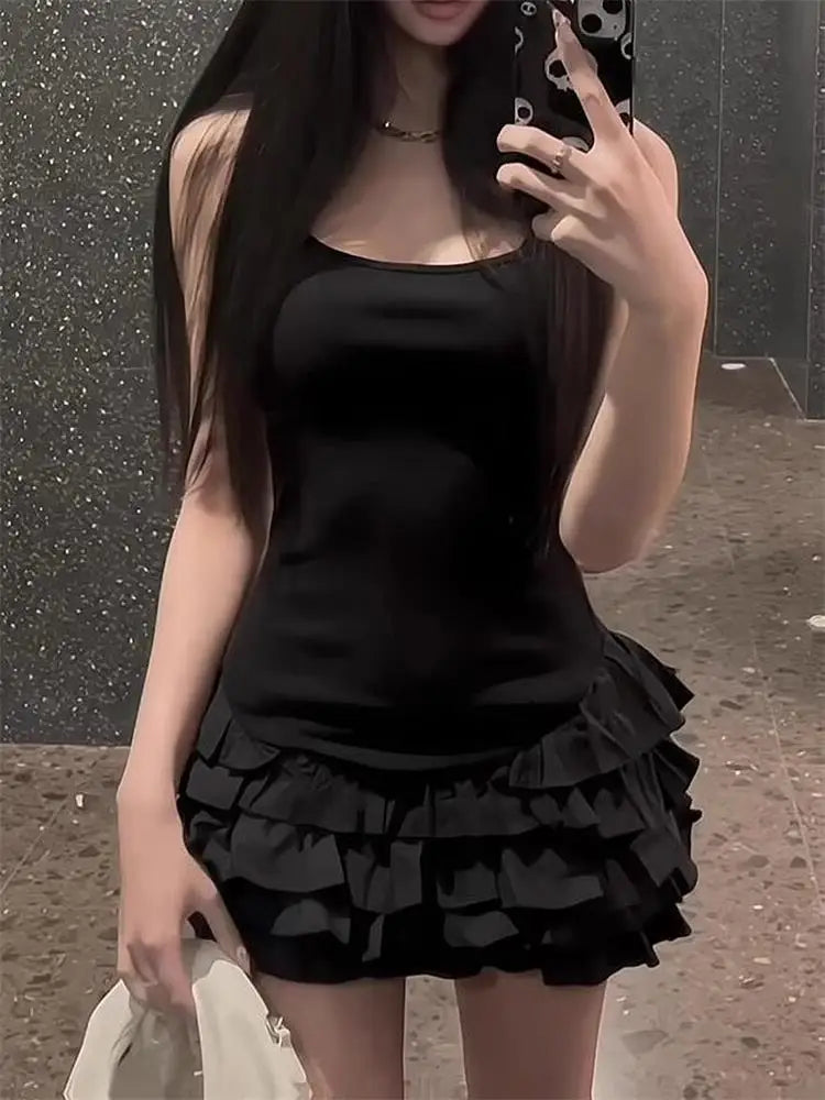 Schickes ärmelloses Y2K-Minikleid für Damen, Sommer, schwarze Kleider, sexy Clubwear, Party, schmale Passform, Rüschen, plissiertes kurzes Kleid.