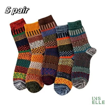 Men's thick warm towel socks 3 pairs of casual solid color mid-calf socks winter men's socks.