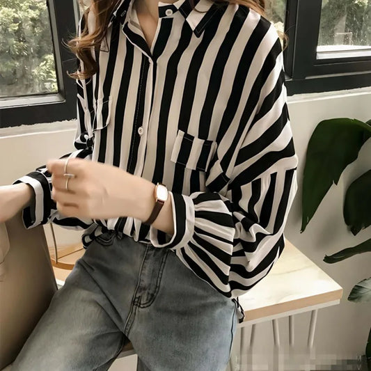 1pcs Woman Spring Autumn Stripe Shirts Lady Casual Long Sleeve Turn-down Collar Loose Shirt Female Chiffon Temperament Tops.