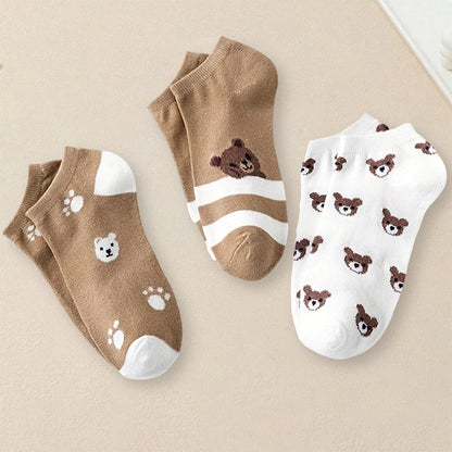 5 Pairs Women Cartoon Patterned Socks Trendy Versatile Breathable Sweat Wicking Deodorizing Antibacterial Comfortable Socks.
