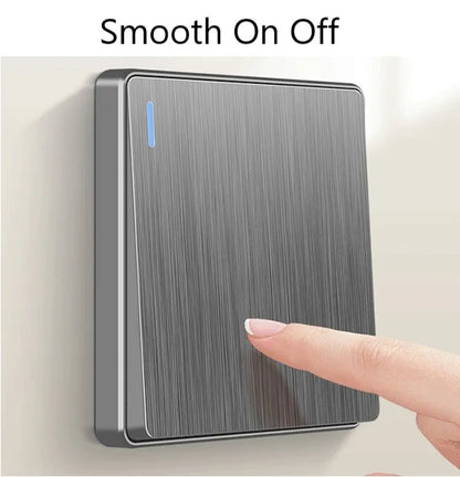 Große Neigungssteckdose im nordischen Stil, grau, 13 A, elektrische Schaltersteckdose nach britischem Standard, universelle Wand-Doppelsteckdose mit USB-Anschluss 2,1 A.