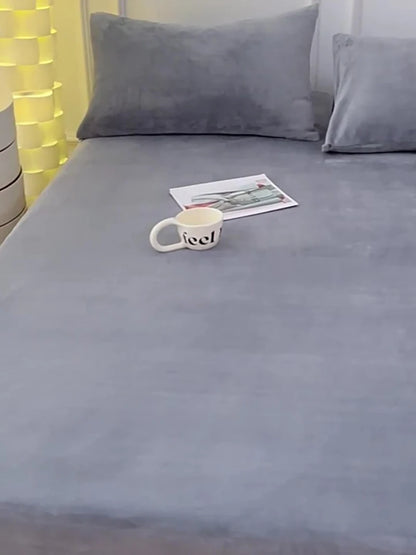 1pc Warm Winter Elastic Fitted Sheets Adjustable Flannel Velvet Mattress Cover Fluffy Fitted Bed Sheets for 200 Queen 180 size.