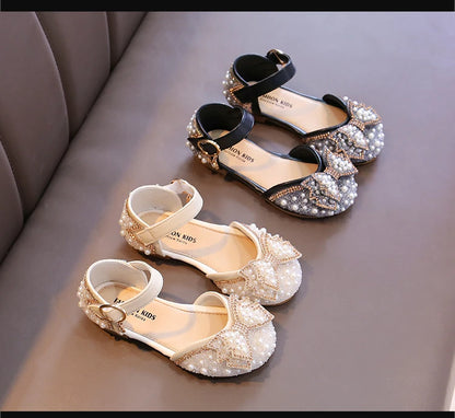 Girls Party Shoes Elegant Rhinestone Fashion Children's Leather Shoes Versatile Sweet Kids Princess Wedding Dress Flats Sandals.
