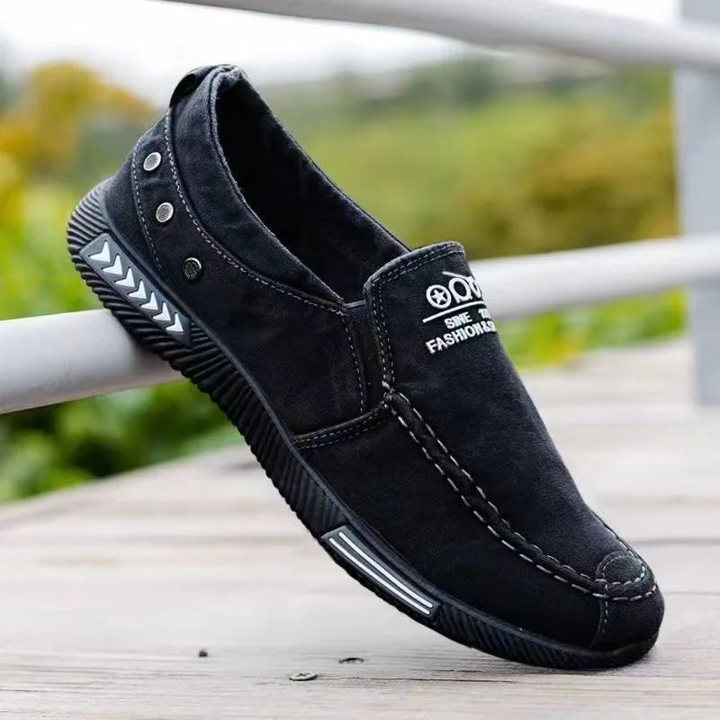 Denim Men's Canvas Shoes Slip on Sneakers Male for Summer 2025 New Outdoor Driving Moccasin Trendy Vintage Loafers Shoes for Men.