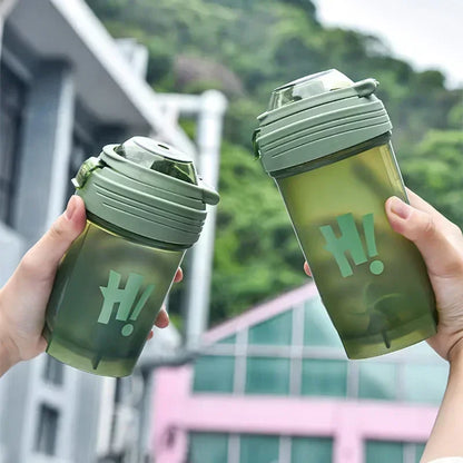 Portable 500ml Protein Powder Shaker Bottle Leak Proof Water Bottle for Gym Fitness Training Sport Shaker Mixing Cup with Scale.