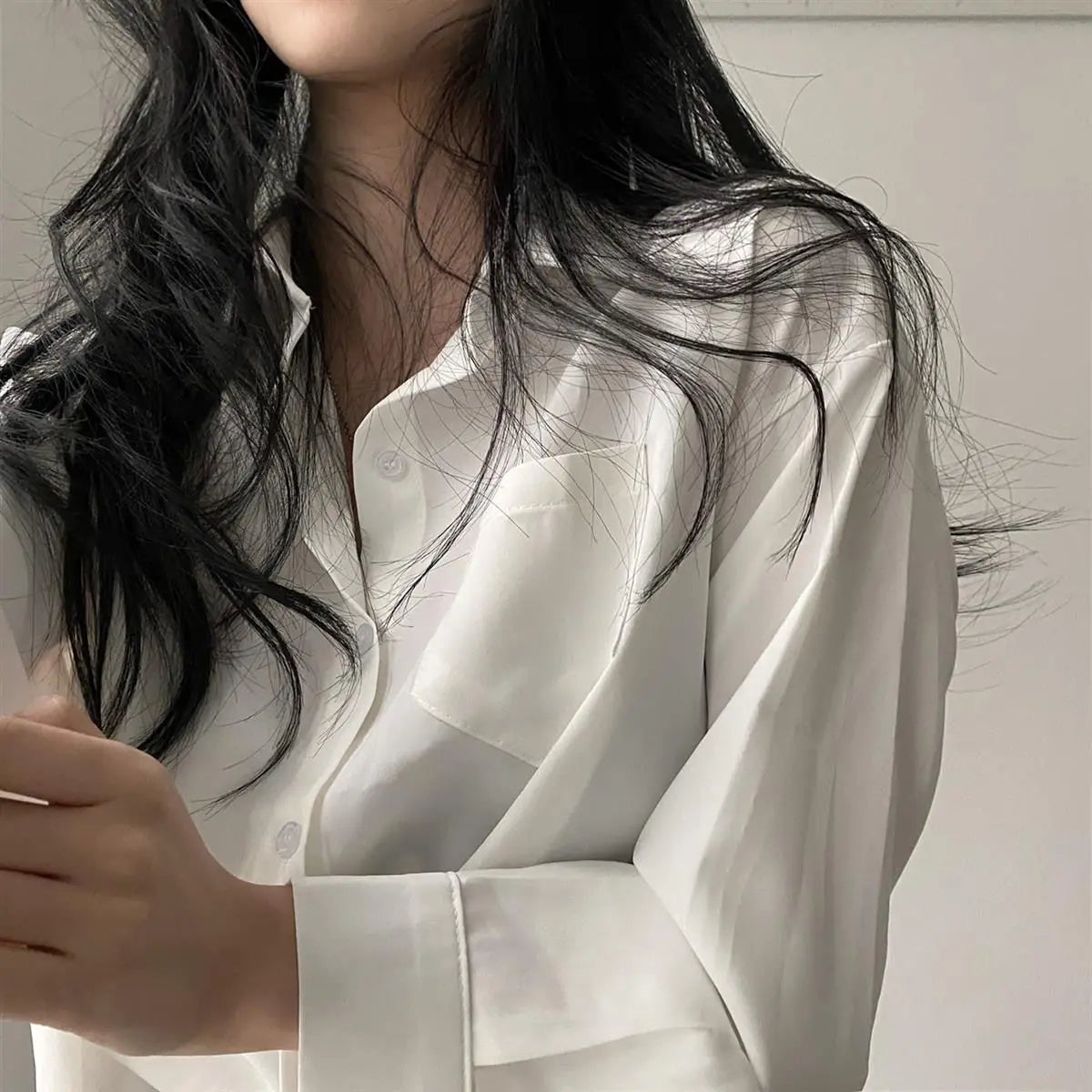 Long Sleeved Shirt And Blouse Simple Single Breasted Loose Casual Solid OL Trend Short Top Simple Elegant Fashion Women Clothes.
