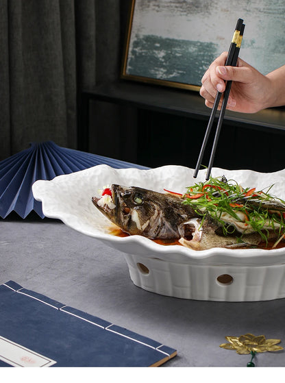 Large Irregular Fish Plate Household Cauldron Bowl Heating and Insulation Plate Ceramic Hotel Tableware Soup Plate.