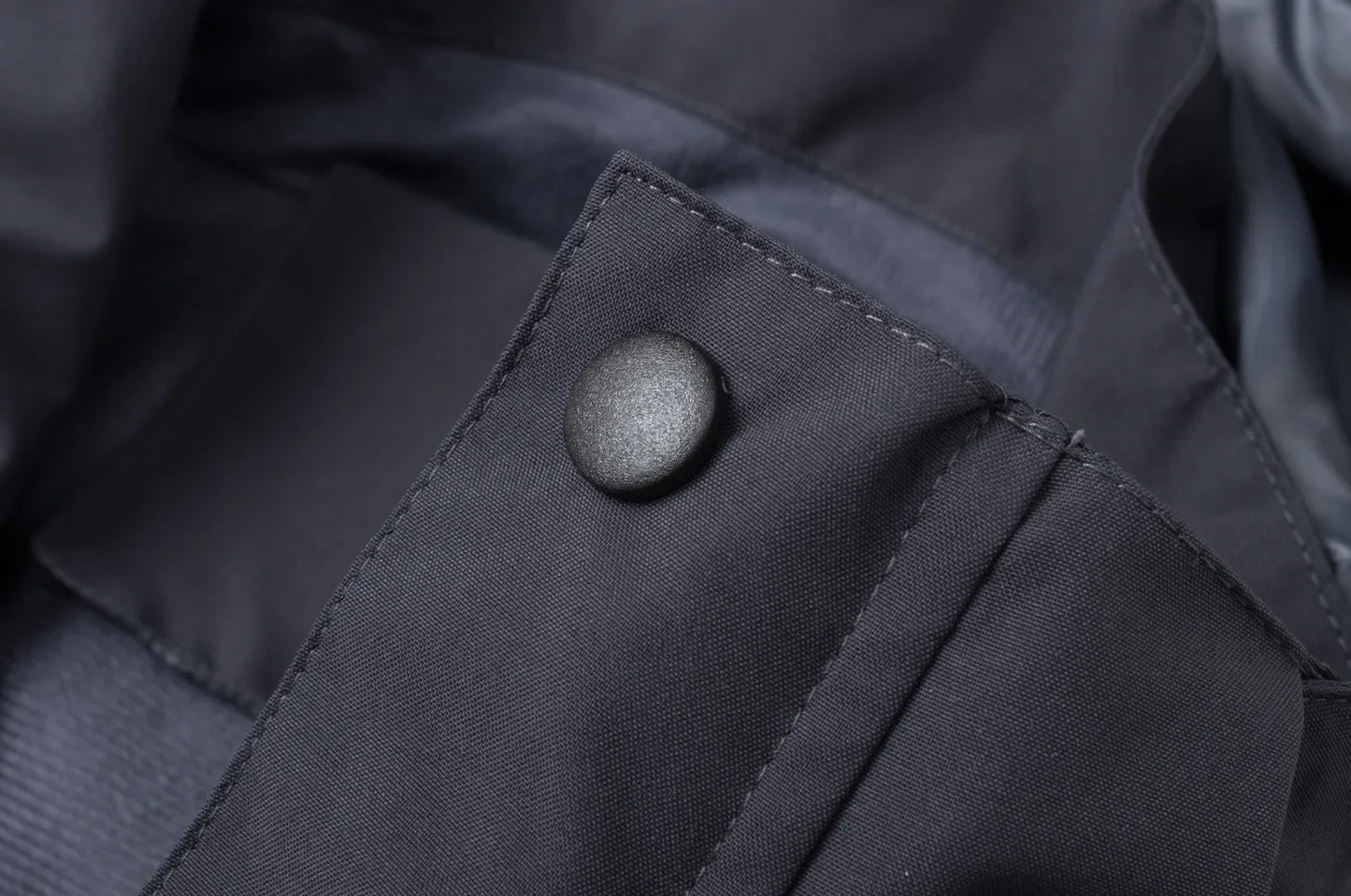 Punching Jacket Men's Jacket Spring and Autumn Outdoor Pilot Hooded Baseball Mountaineering Clothing Jacket Men Women.