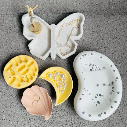 Large Cloud Tray Cement Mold Resin Butterfly Moon Pea Shaped Jewelry Display Tray Gypsum Concrete Mold for Terrazzo Creation.