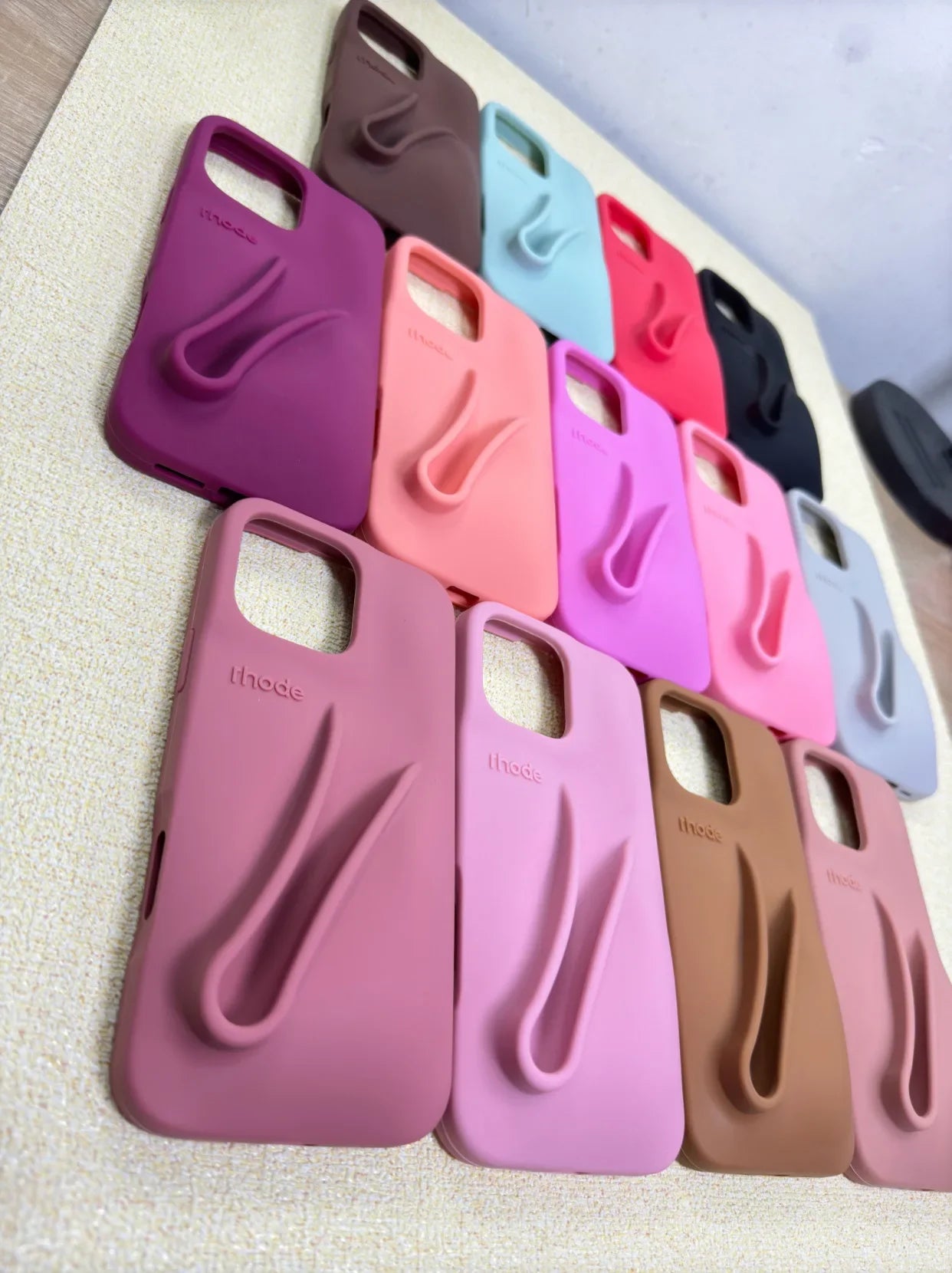 With Lip Gloss Full Set Case for IPhone 17/16/15/14/15/14/13/12/11Pro Max Plus Air Lipstick Silicone Toast Espresso Ribbon Box.