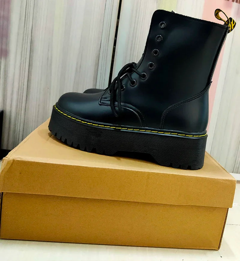 Autumn Winter Fashion Round Toe Lace-up Shoes Womens Boots Zip Ankle Boots For Women High Heels Basics Casual.