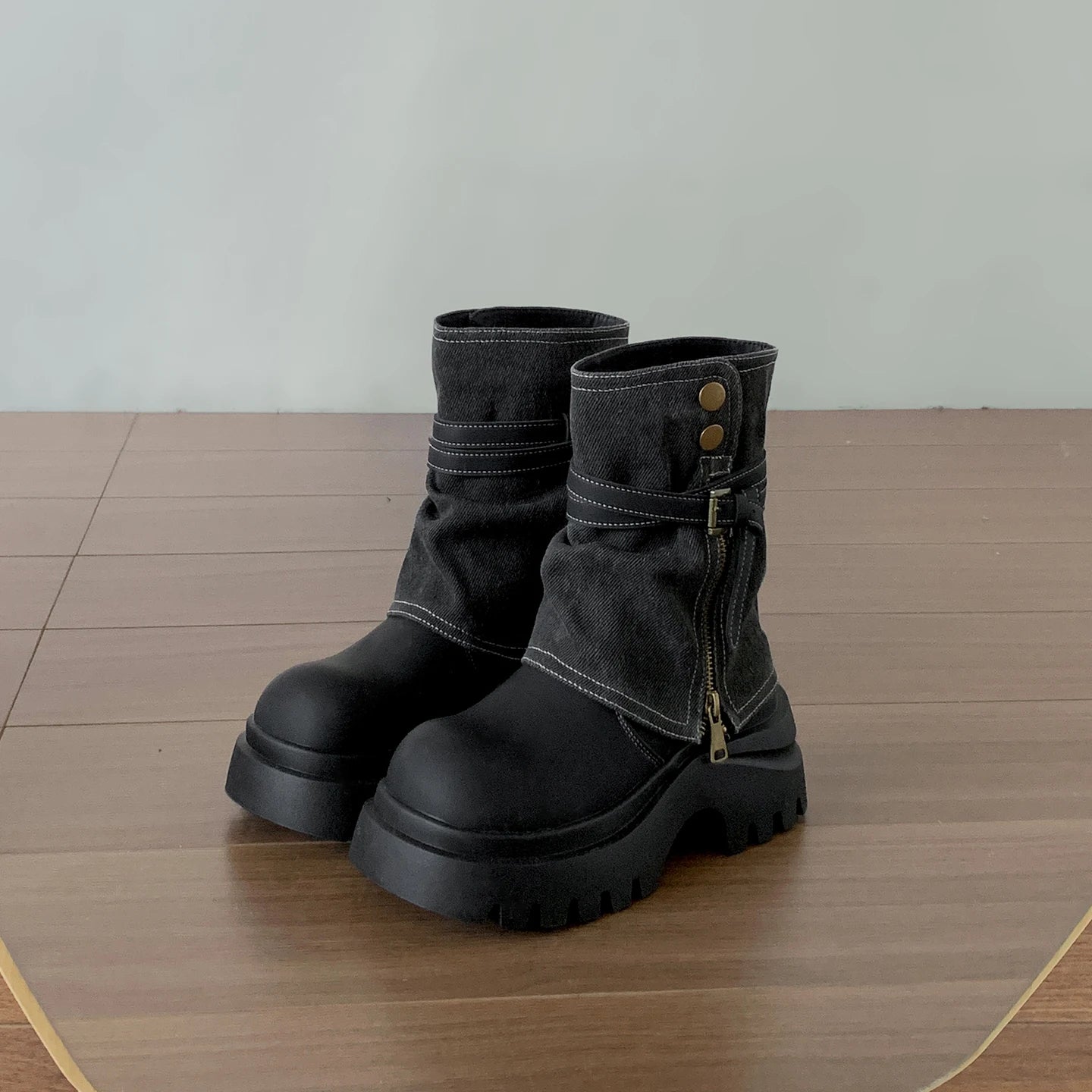 Winter Punk Style Women Ankle Boots Fashion Belt Buckle Shoes Ladies Concise Chunky Platform Heel Short Booties Zapatos De Mujer