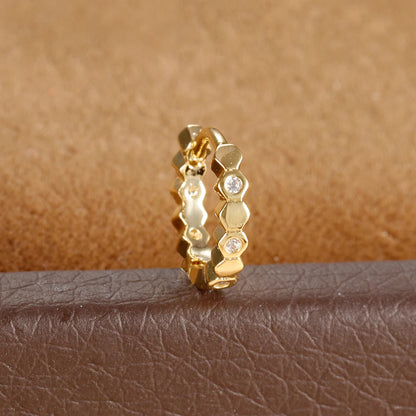 1Pc Stainless Steel Small CZ Hoop Cartilage Earrings Tiny Cross Tragus Rook Daith Earring Tragus Helix Rook Ear Piercing Jewelry.