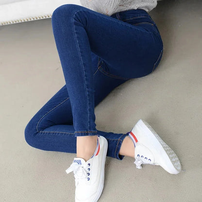 High Waist Slim Fit Jeans Women's Fashion Autumn New Style Korean Version Long Pants Nine Points Ladies Tight Fit Trousers.